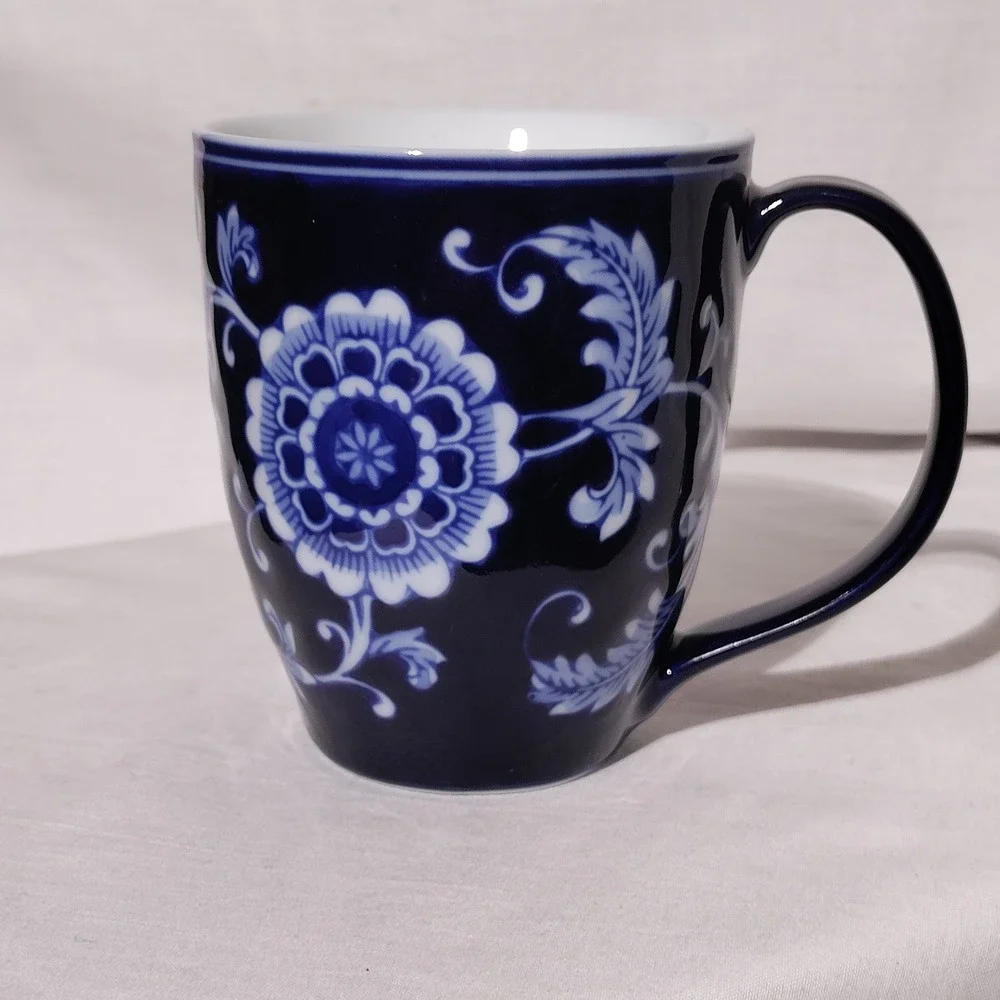 Pier 1 Mandarin Porcelain Coffee Mug Cobalt Blue White Floral
